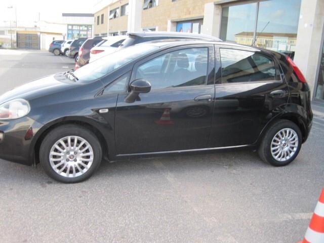 Fiat Punto 1.3 MJT II 75 CV 5 porte Street