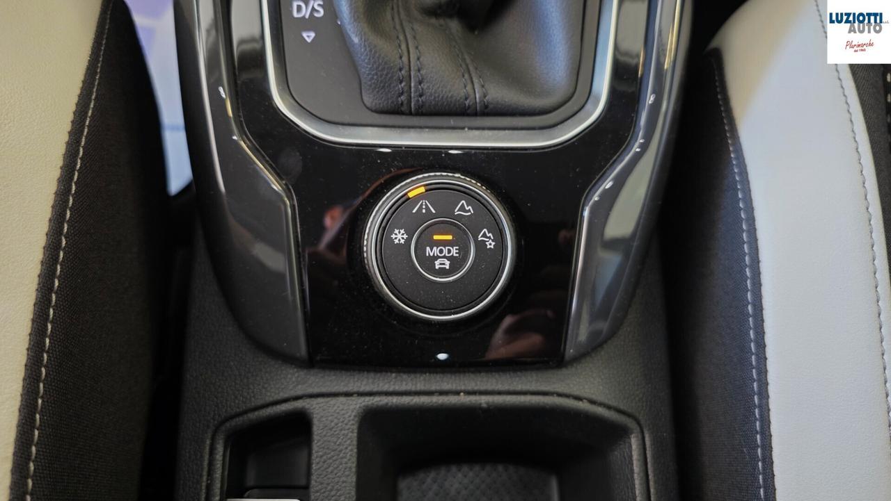 Volkswagen T-Roc 2.0 TDI DSG 4MOTION 150CV - UNIO PROPRIETARIO