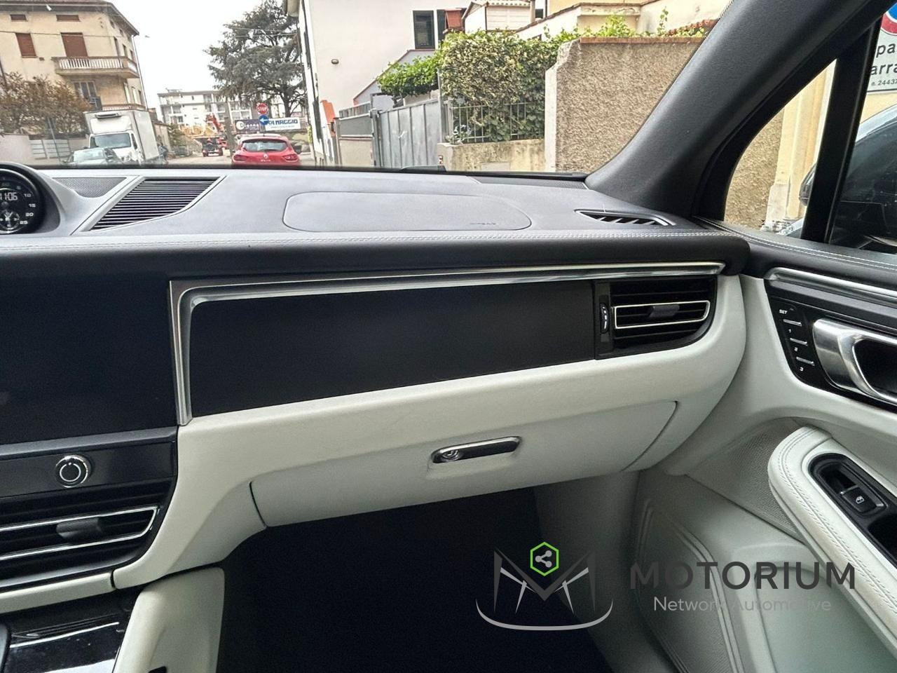 Porsche Macan MACAN 2.0 TURBO BENZINA 265CV