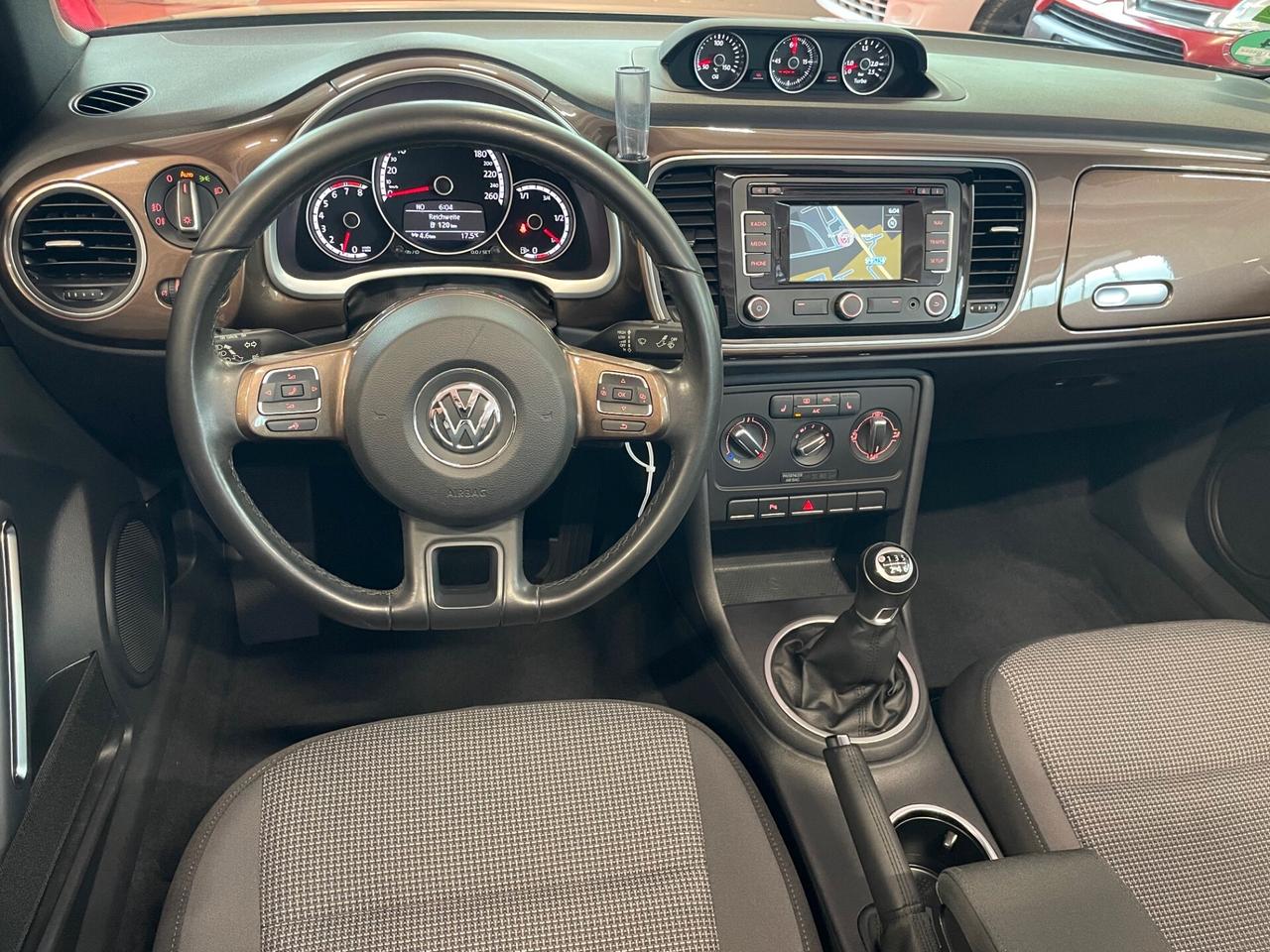 Volkswagen Maggiolino Cabrio 1.2 TSI Design