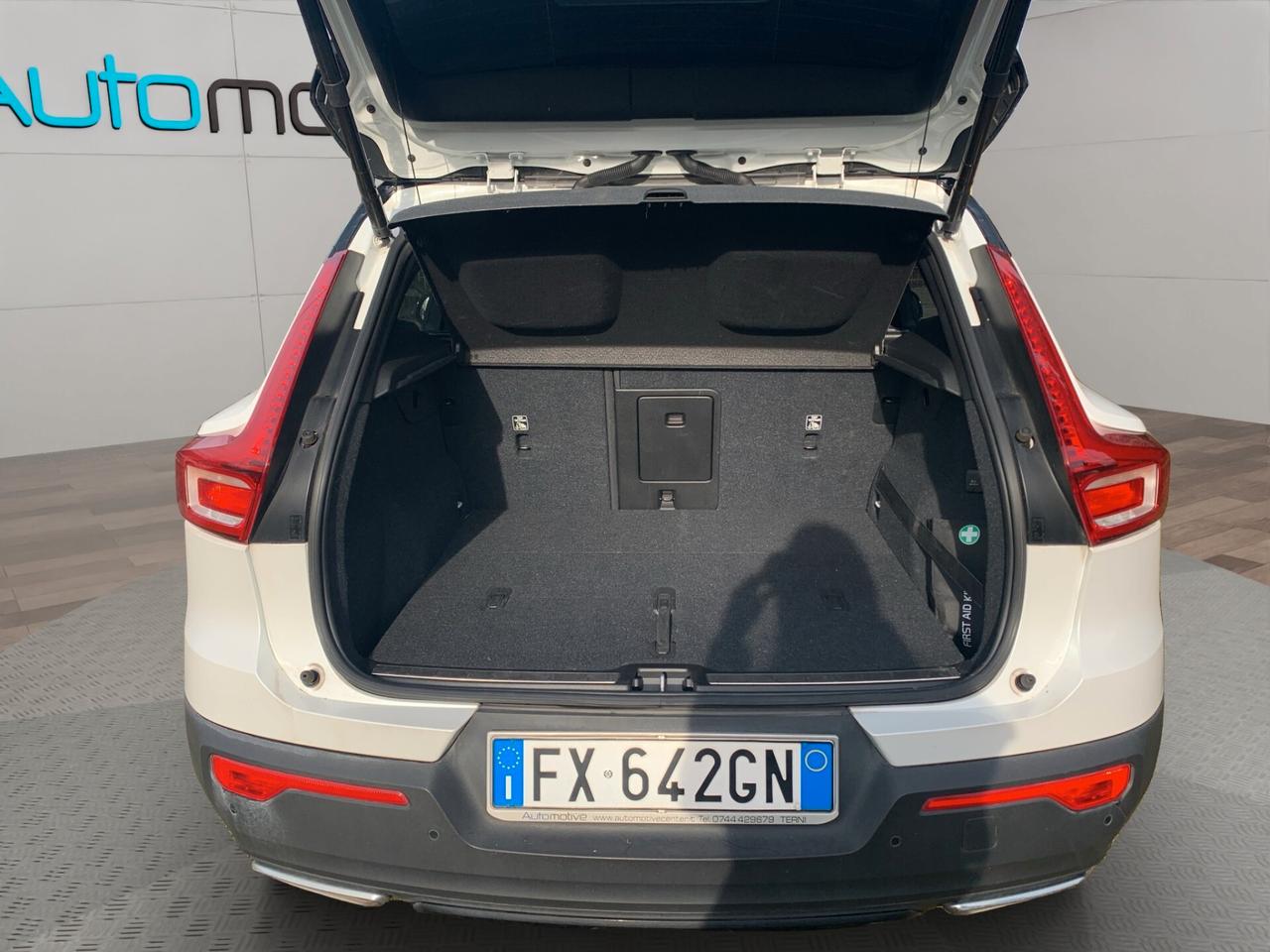 Volvo XC40 T5 AWD Geartronic R-design