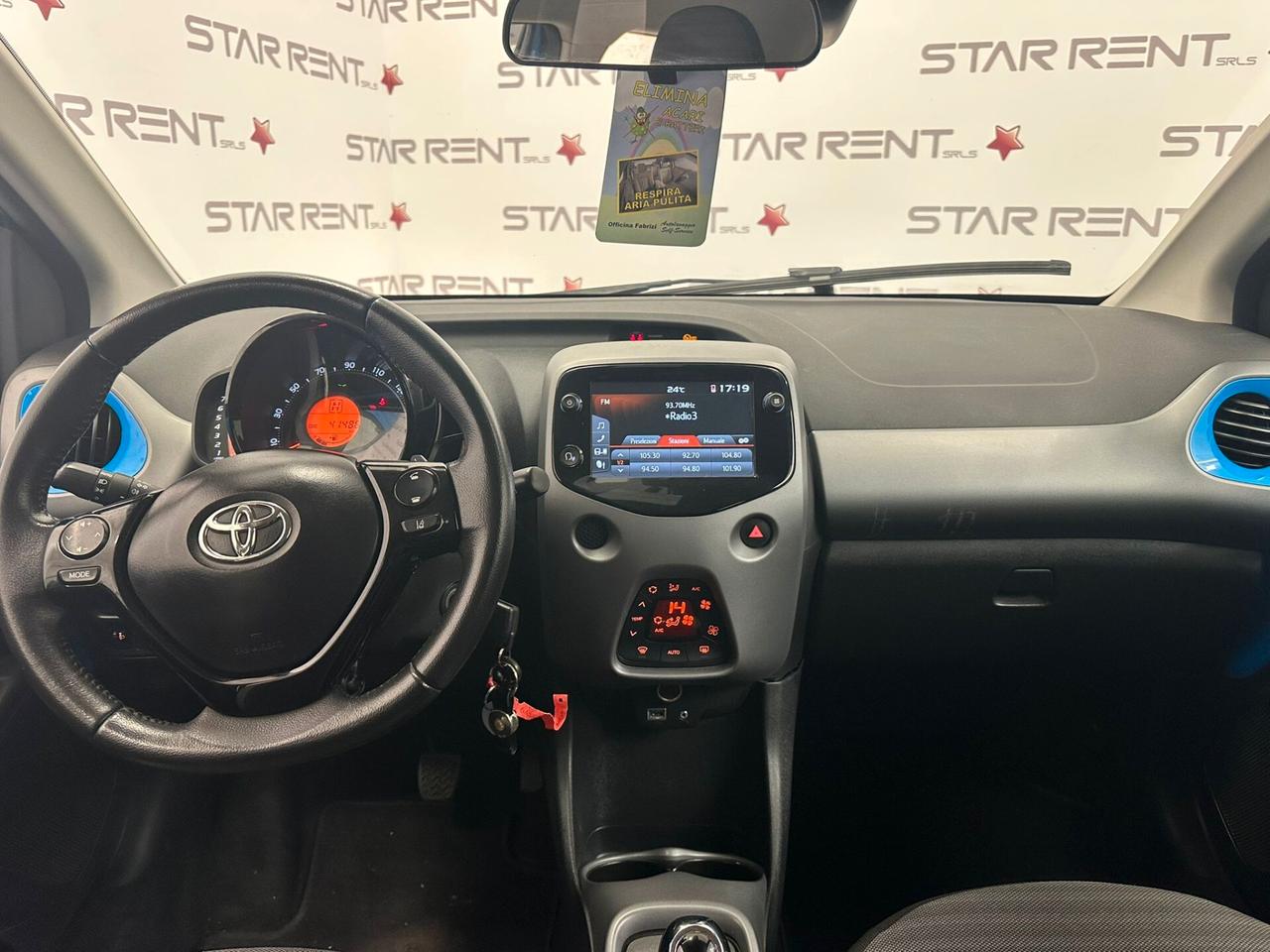 Toyota Aygo Connect 1.0 VVT-i 72 CV 5 porte x-cool CAMBIO AUTOMATICO