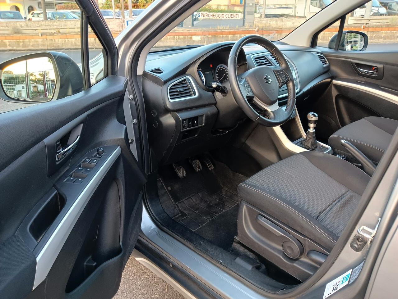 Suzuki S-Cross 1.6 DDiS 4WD