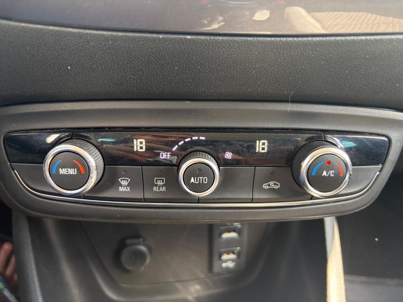 Opel Crossland X 1.5 ECOTEC D 120 CV Start&Stop aut. Ultimate
