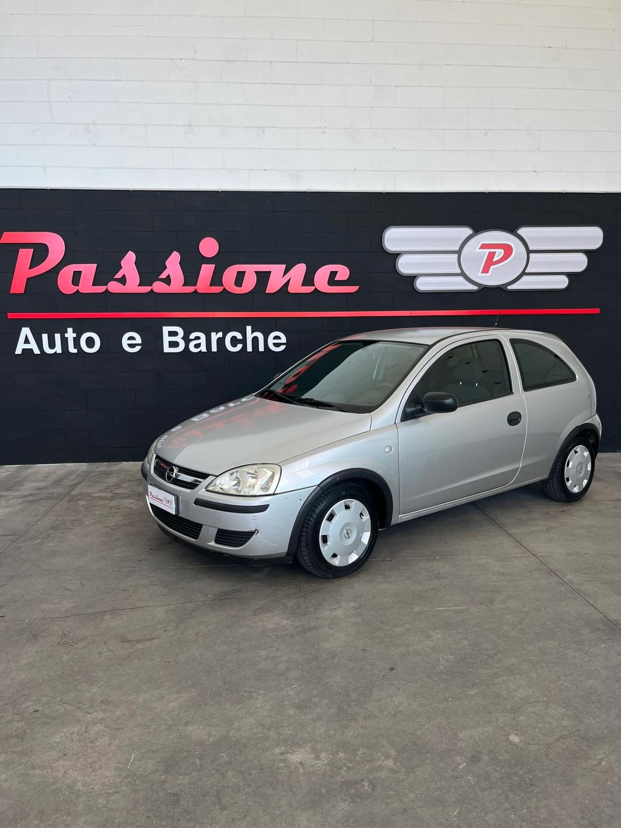 Opel Corsa 1.2i 16V cat 3 porte Silverline
