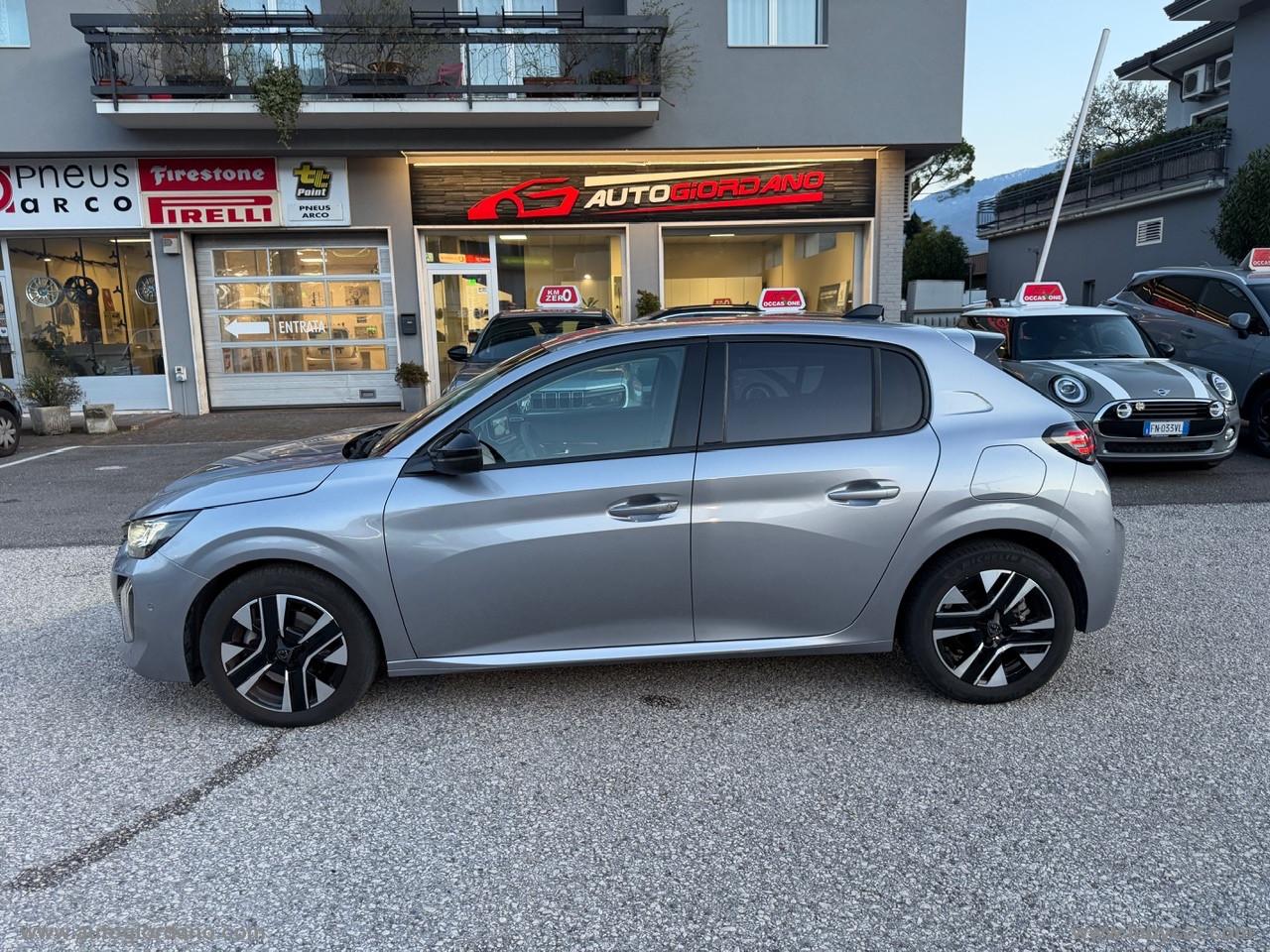 PEUGEOT 208 PureTech 100 S&S 5p. Allure PACK NAVIGATION + VISON PACK + VIIOPARK 2 + PARK DRIVE