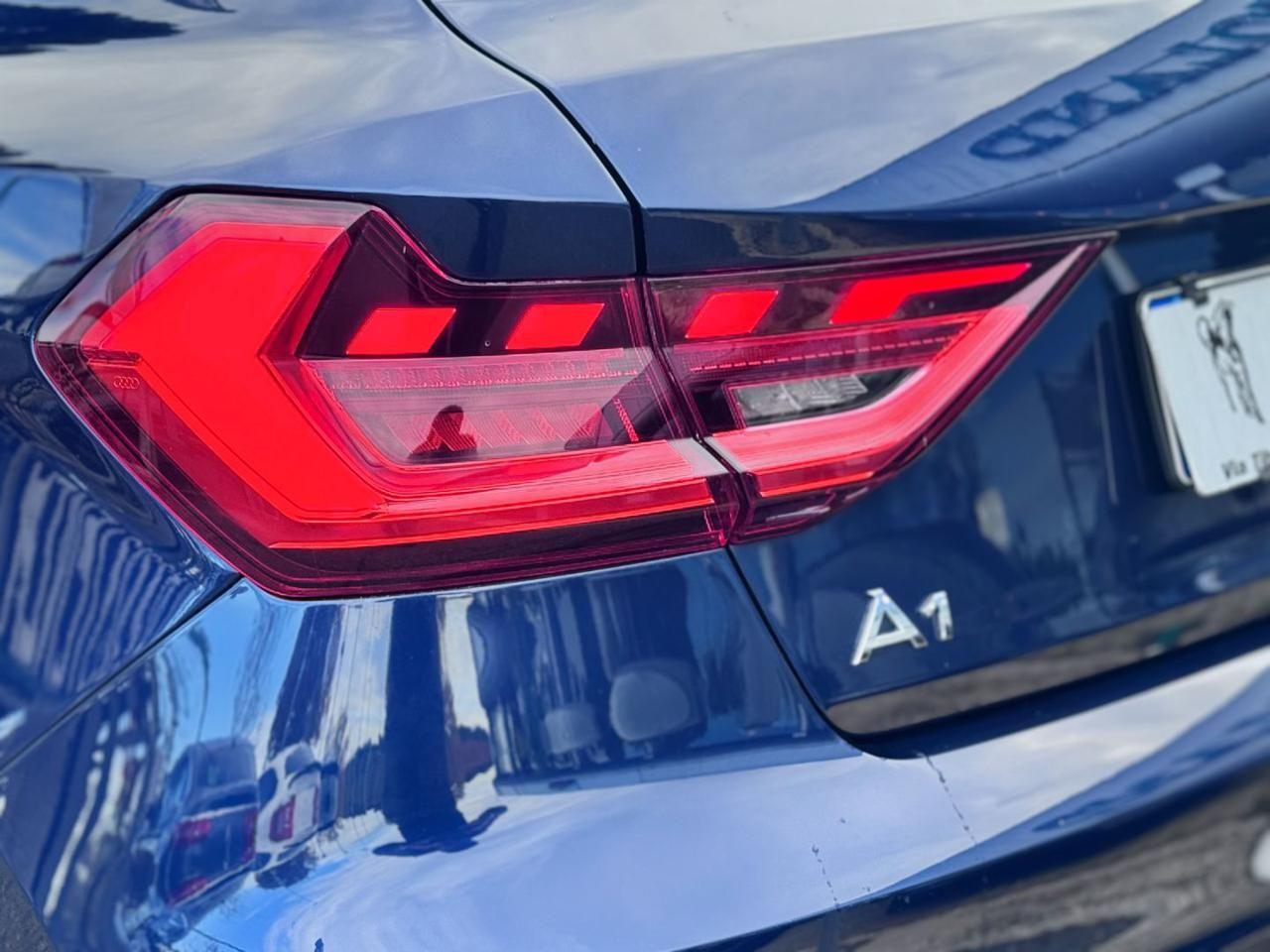 AUDI A1 Sportback 30 TFSI Admired 110Cv NeopatentatiOK