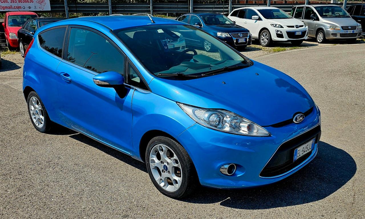 Ford Fiesta 1.4 TDCi 70CV 3 porte Titanium