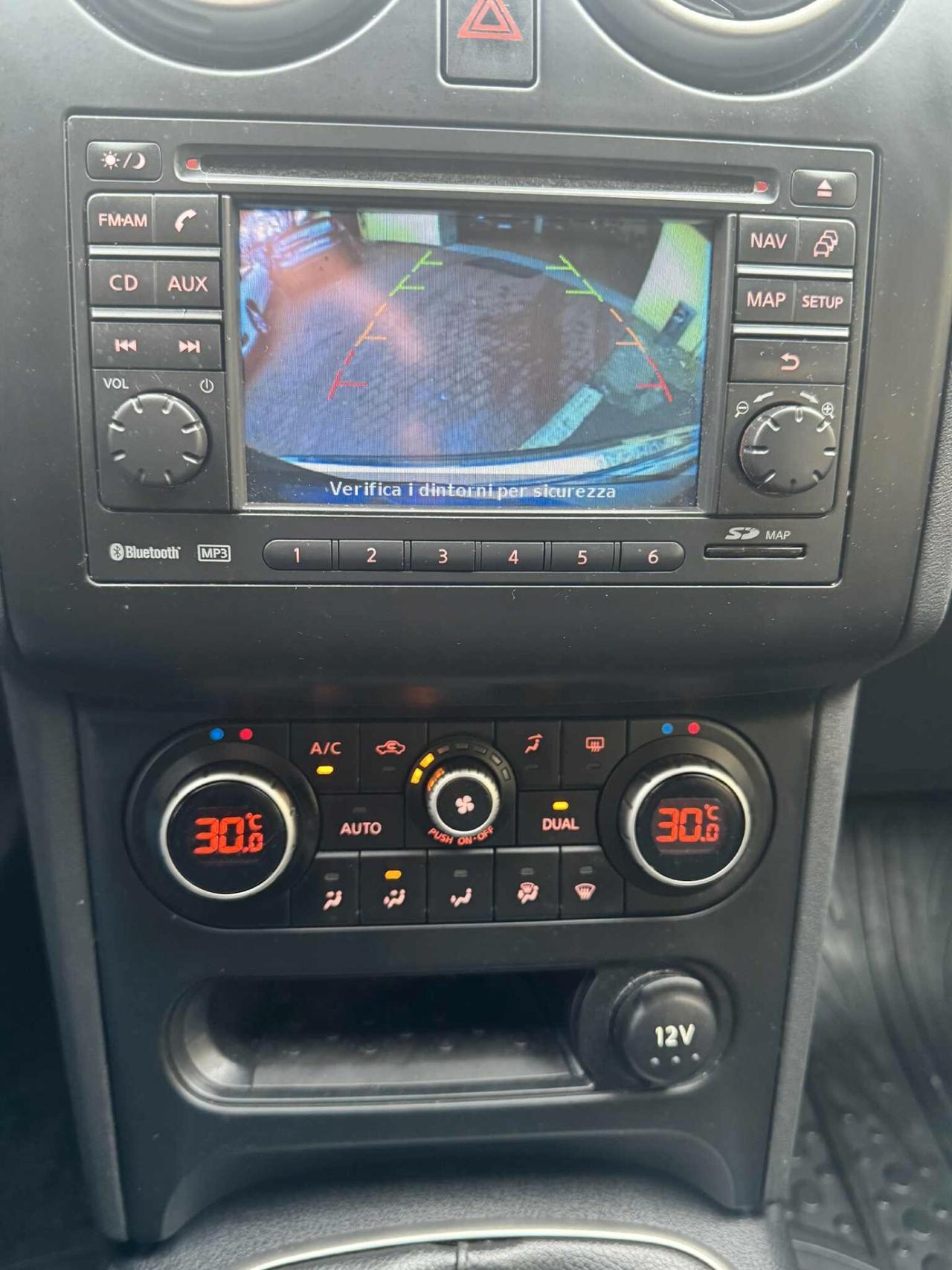 Nissan Qashqai Anno 2012 1.6 Benzina 149.000 KM