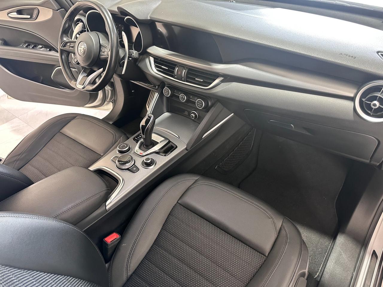 Alfa Romeo Stelvio 2.2 Turbodiesel 190 CV Q4 Sprint - DA VETRINA!!!!