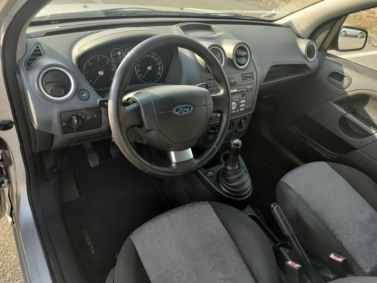 FORD Fiesta 5p 1.4 tdci Titanium