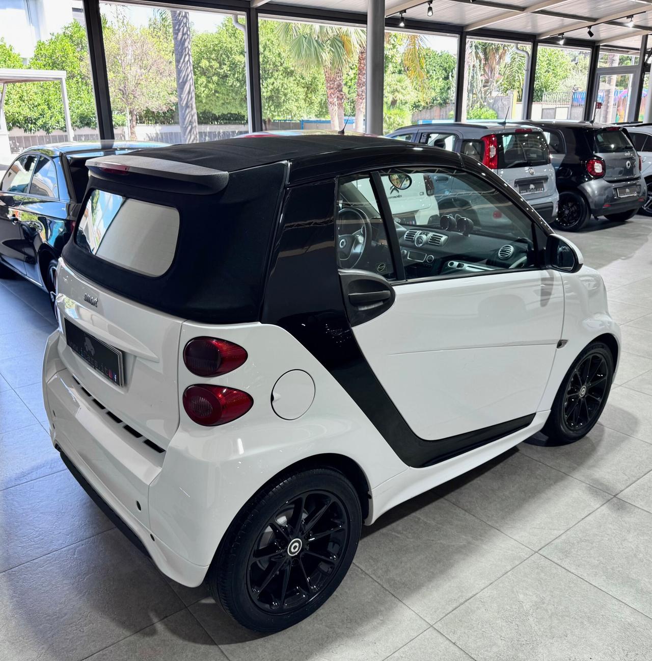 Smart Fortwo Cabrio 800 cdi 54CV Passion