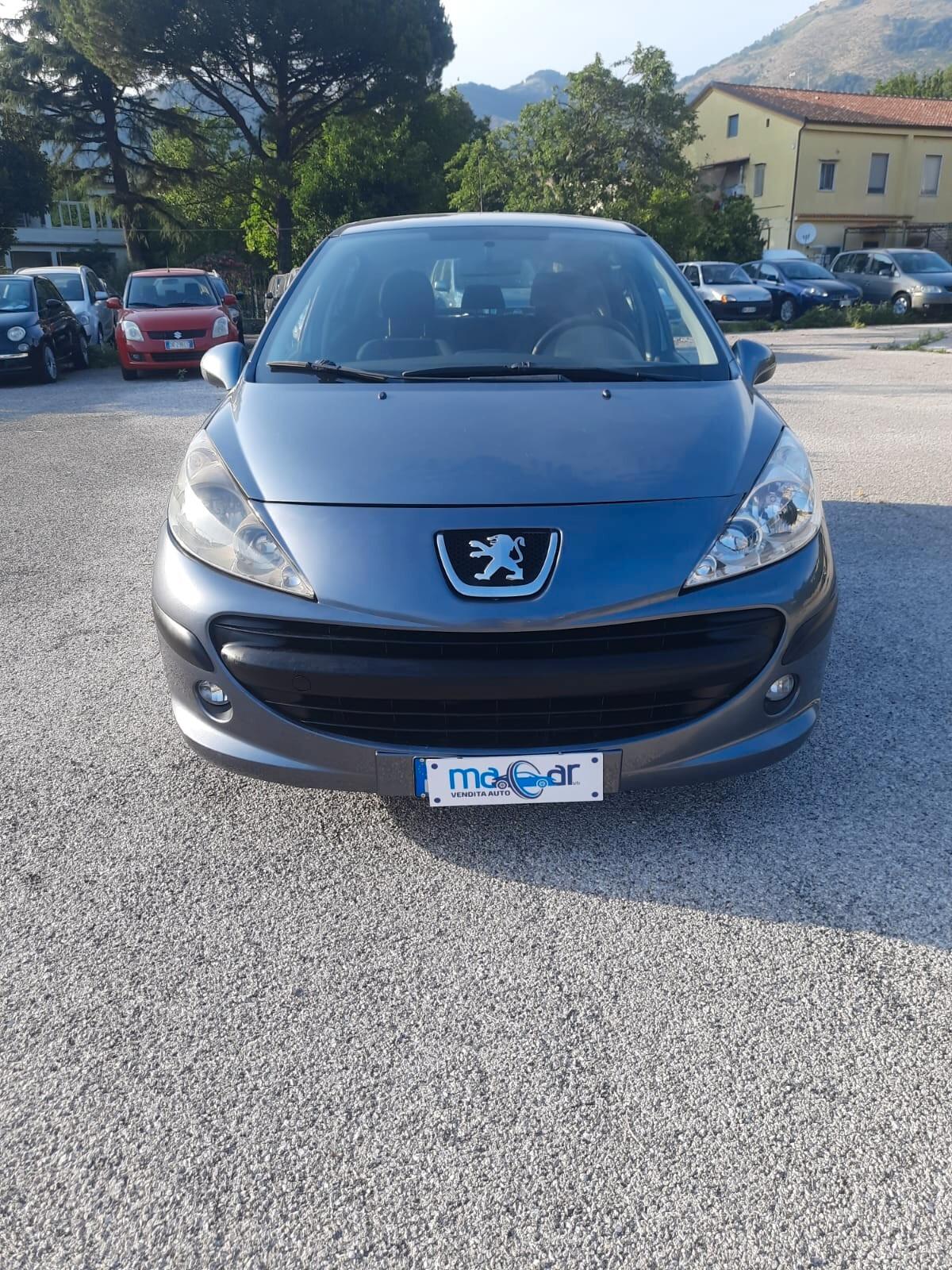 Peugeot 207 1.4 8V 75CV 5p. X Line ECO GPL