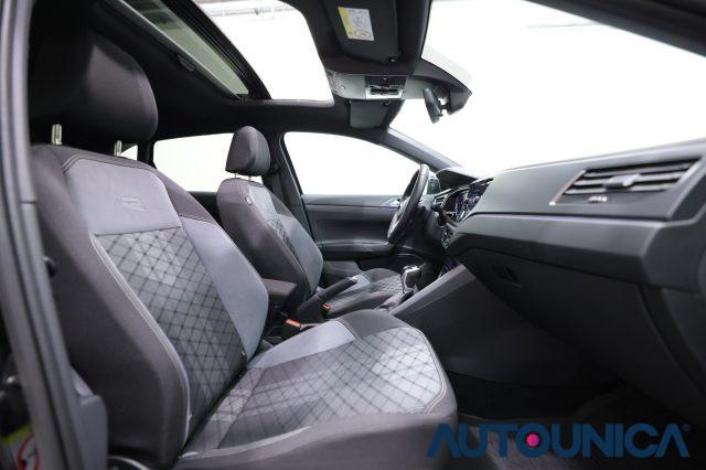 VOLKSWAGEN Taigo 1.0 TSI 110 CV DSG R-LINE FARI LED TETTO APRIBILE