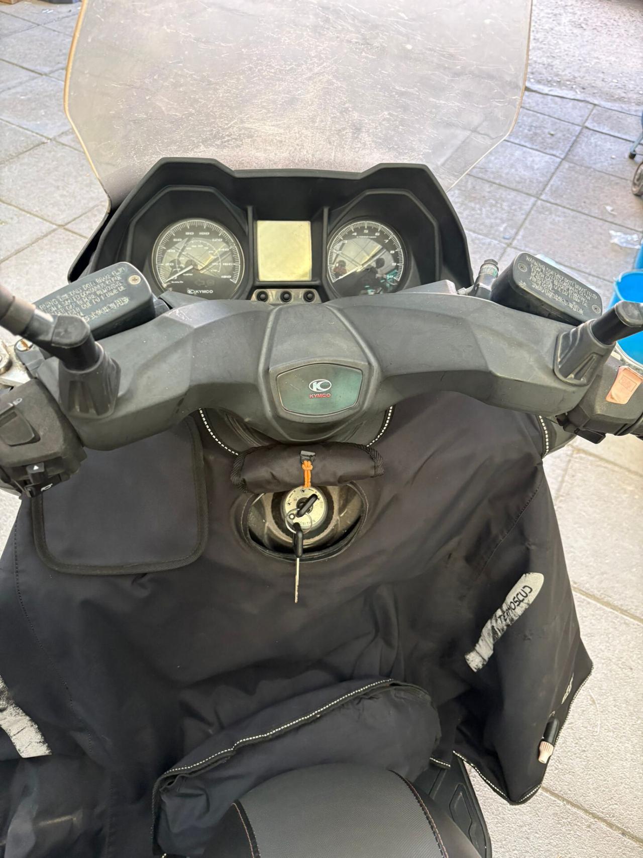 Kymco X-Town 300i del 2016 USATO