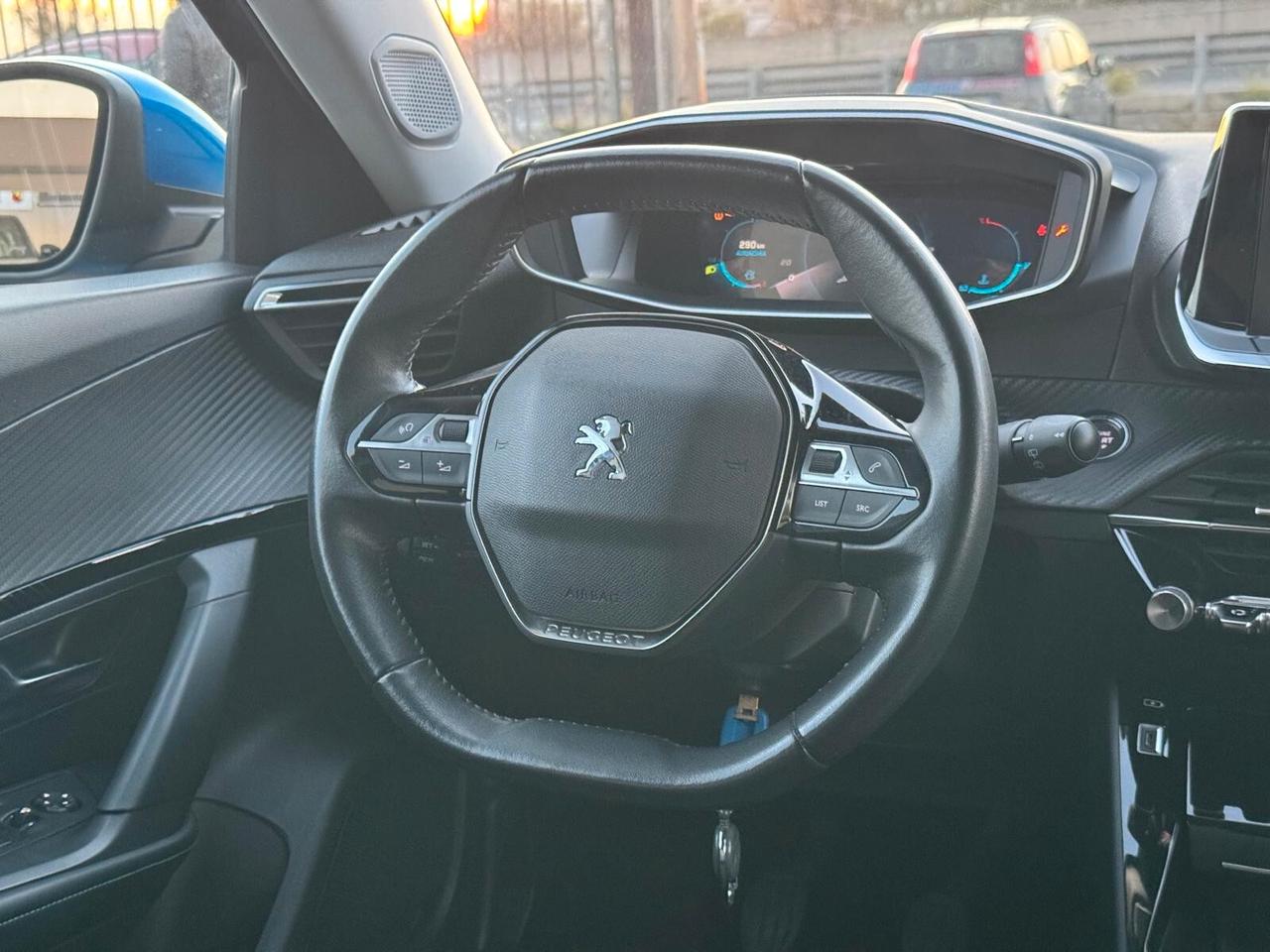 Peugeot 2008 PureTech 130 S&S Allure Pack