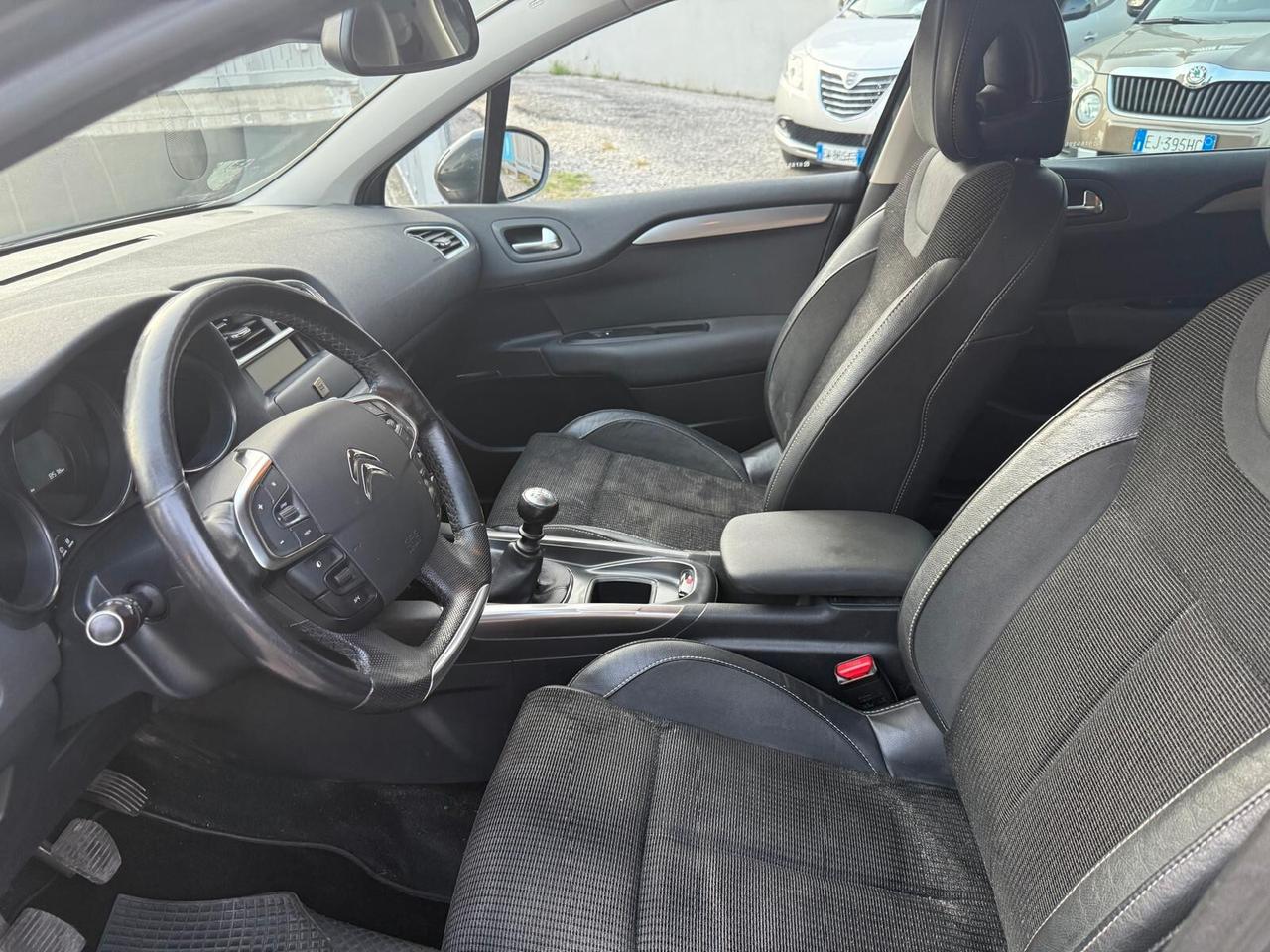 CITROEN C4 1,6 eHDI 110 CV EXCLUSIVE 5P