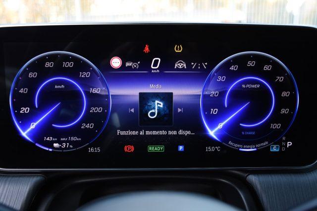 MERCEDES-BENZ EQE 350 4MATIC AMG Line Premium *22"*AIRMATIC*NIGHT*