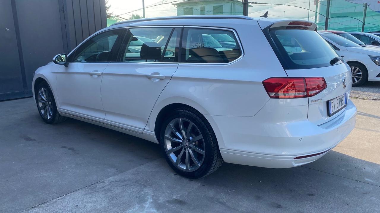 Volkswagen Passat Variant 2.0 TDI DSG Business BlueMotion Tech