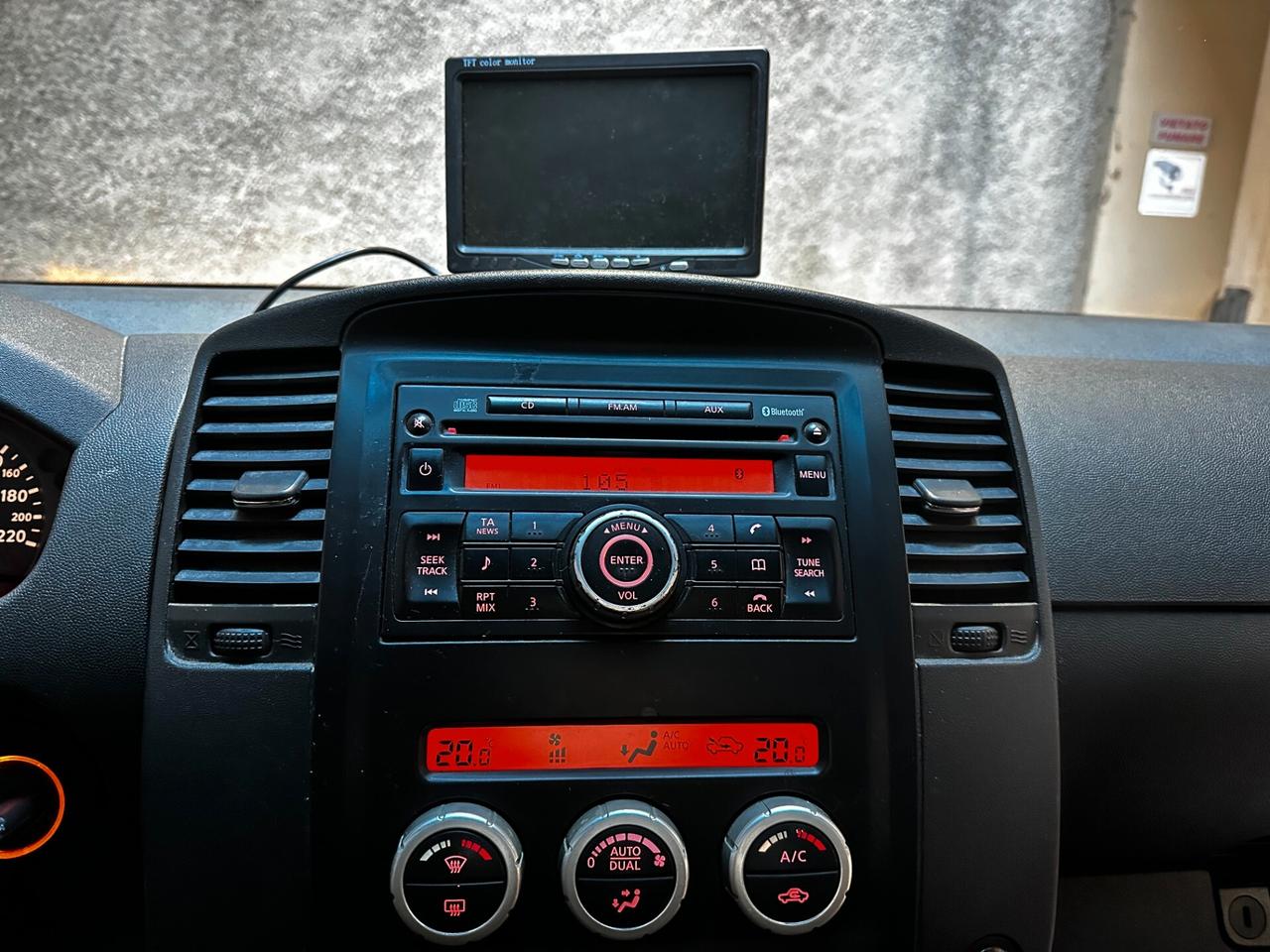 Nissan Navara 2.5 dCi 190CV 4 porte Double Cab XE