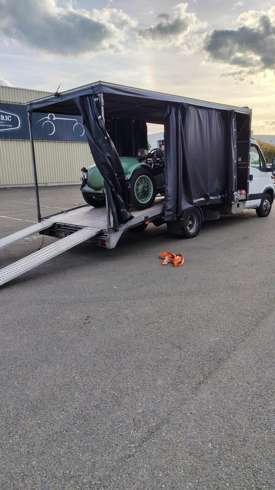 Iveco Carroattrezzi chiuso Daily Motore RIFATTO