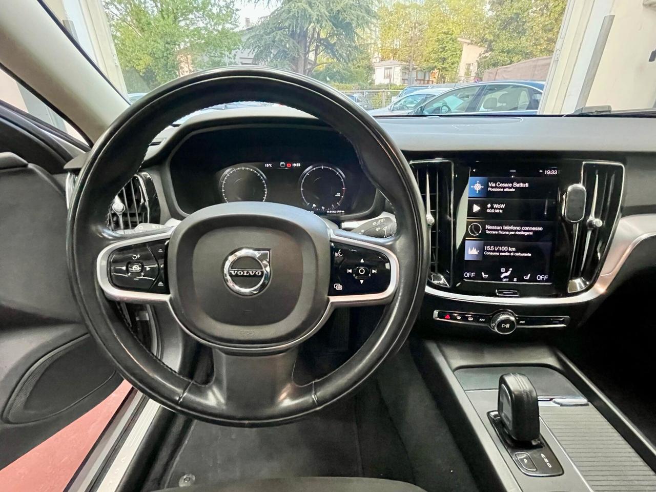 Volvo V60 B4 2.0d IVA ESPOSTA TAGLIANDI UFFICIALI VOLVO