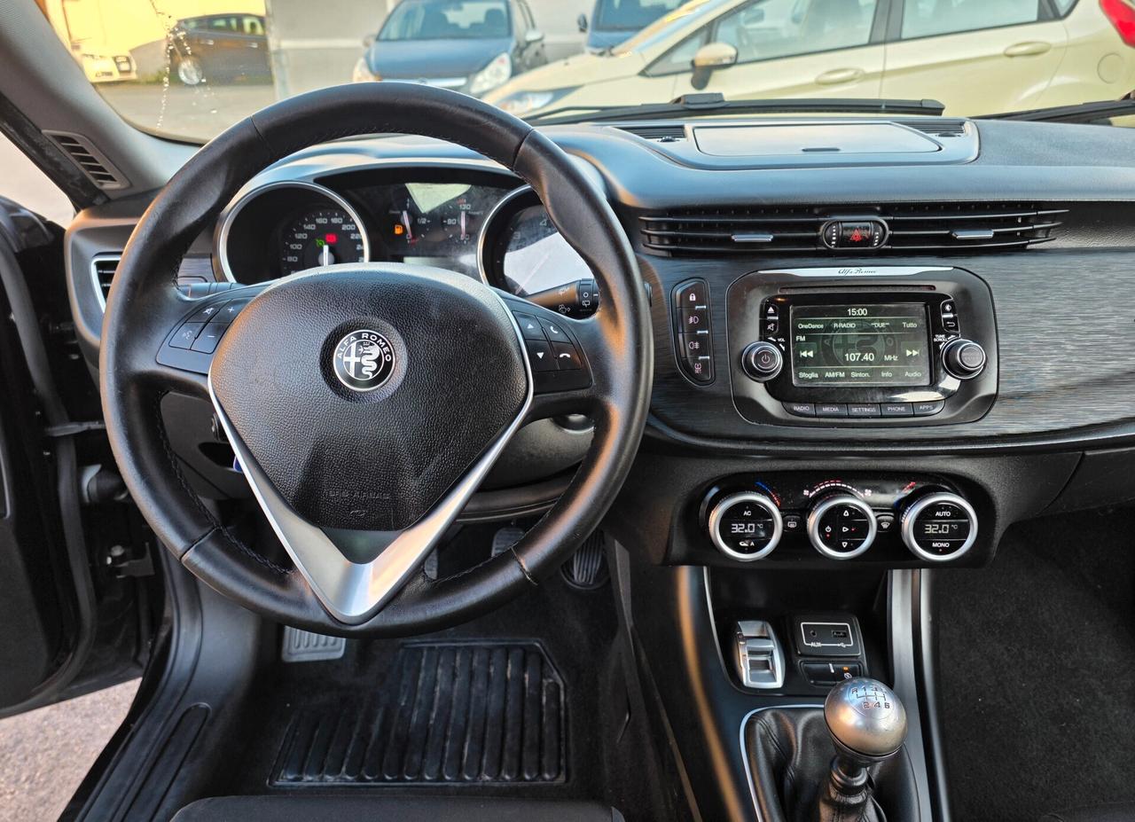 Alfa Romeo Giulietta 1.6 JTDm-2 120 CV Distinctive