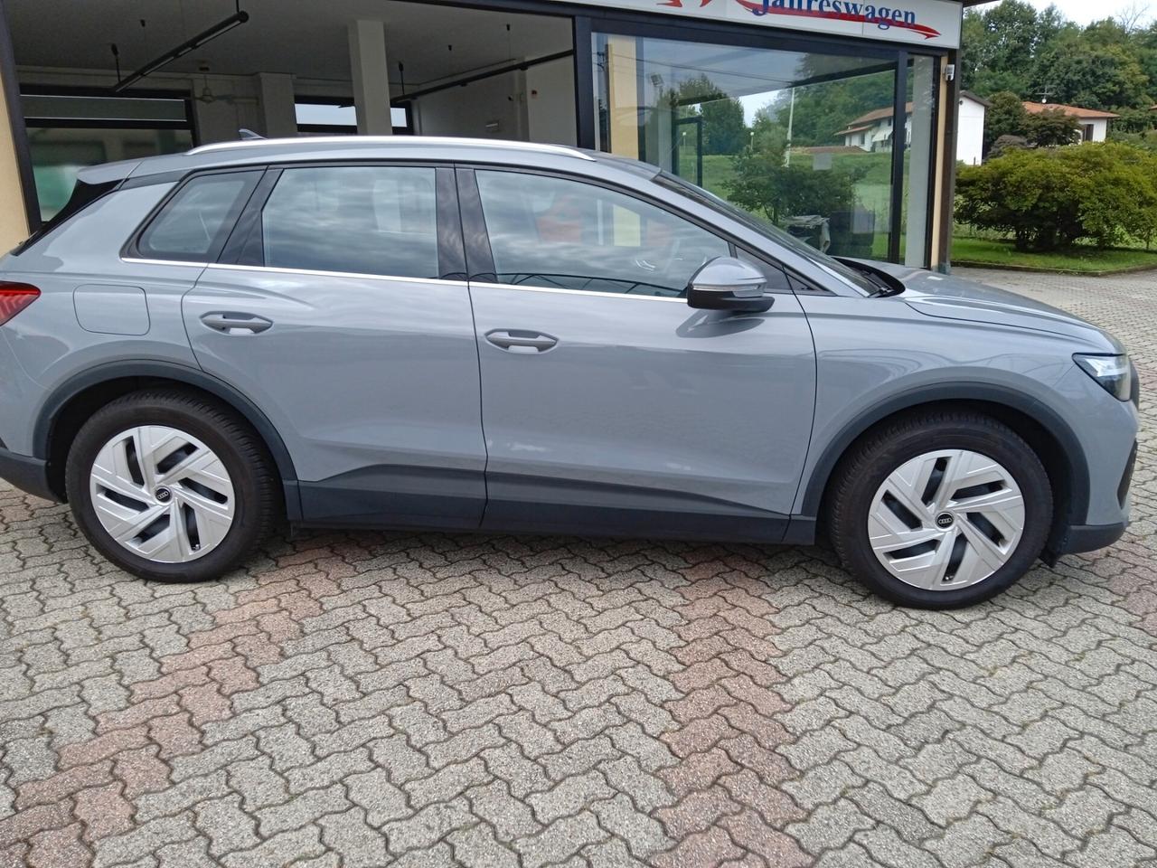 Audi e-tron 35 APPLE CAR PLAY CRUISE ADATTIVO SENS PARK NAVY ANDROID AUTO AUTONIMIA DI CIRCA 400 KM PRONTA CONS