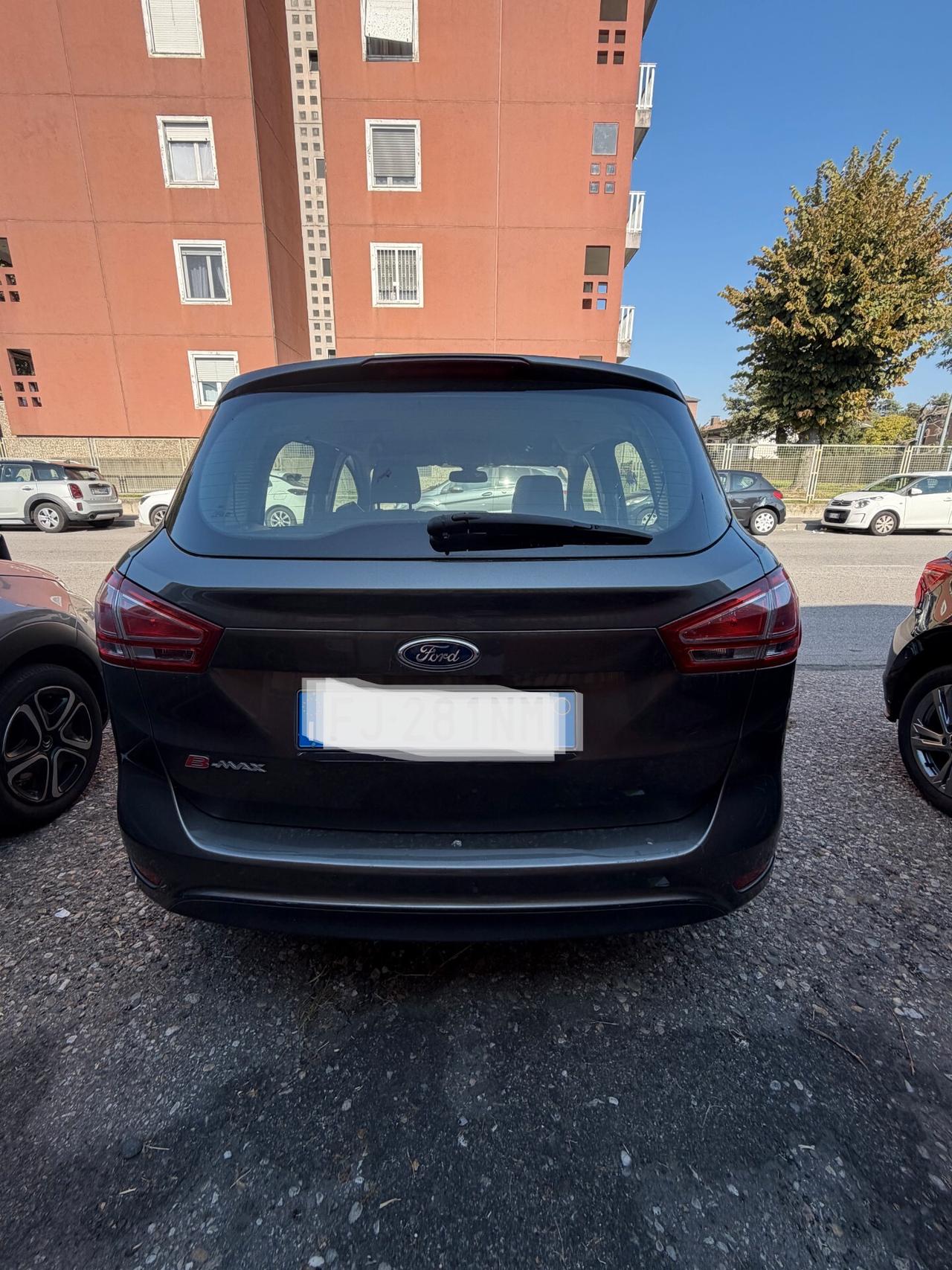 Ford B-Max 1.4 90 CV Business Titanium