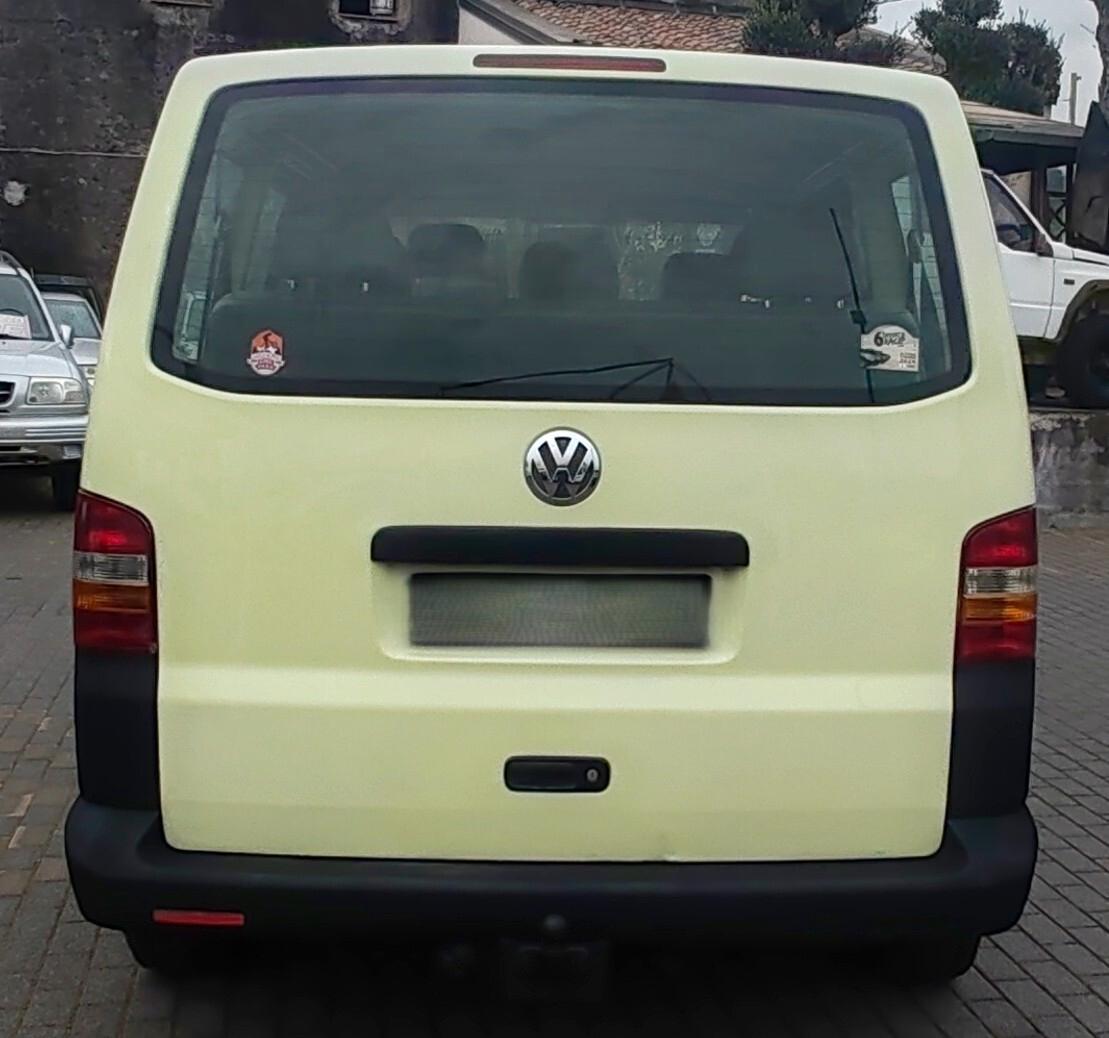 Volkswagen Multivan 2.5 TDI/130CV 4motion