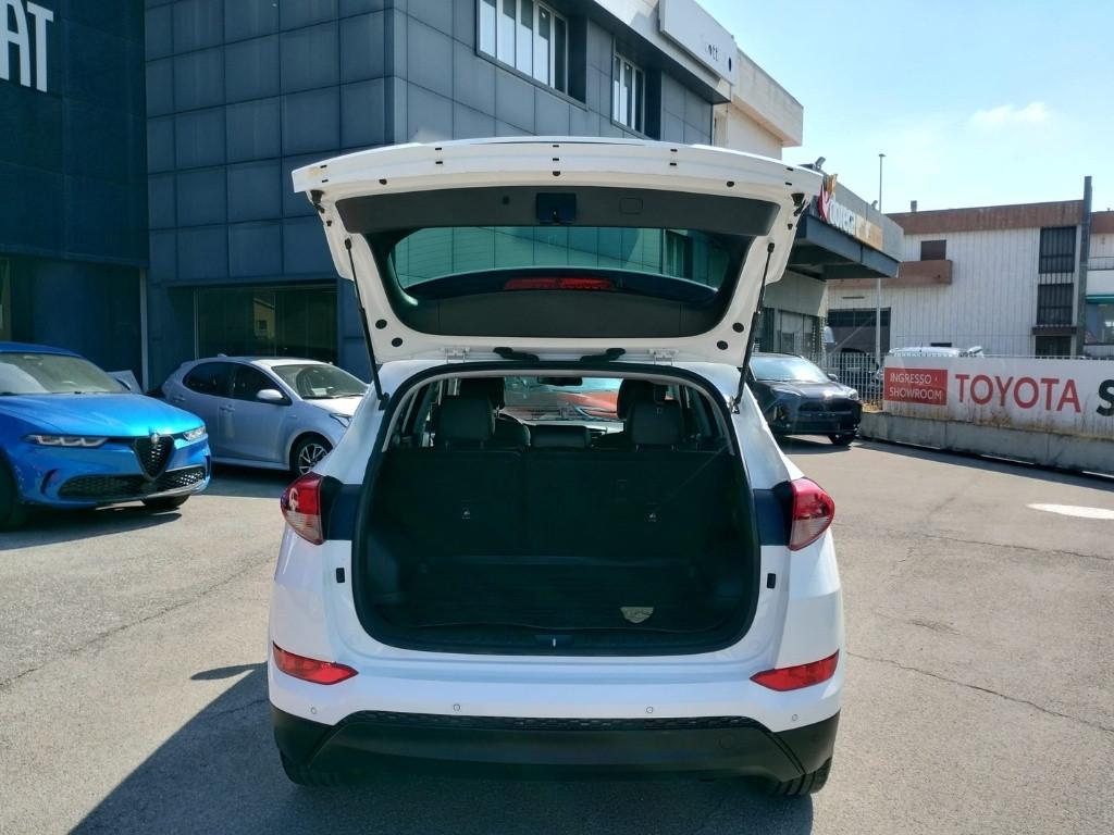 HYUNDAI Tucson II 2015 - Tucson 1.7 crdi Xpossible 2wd 141cv dct