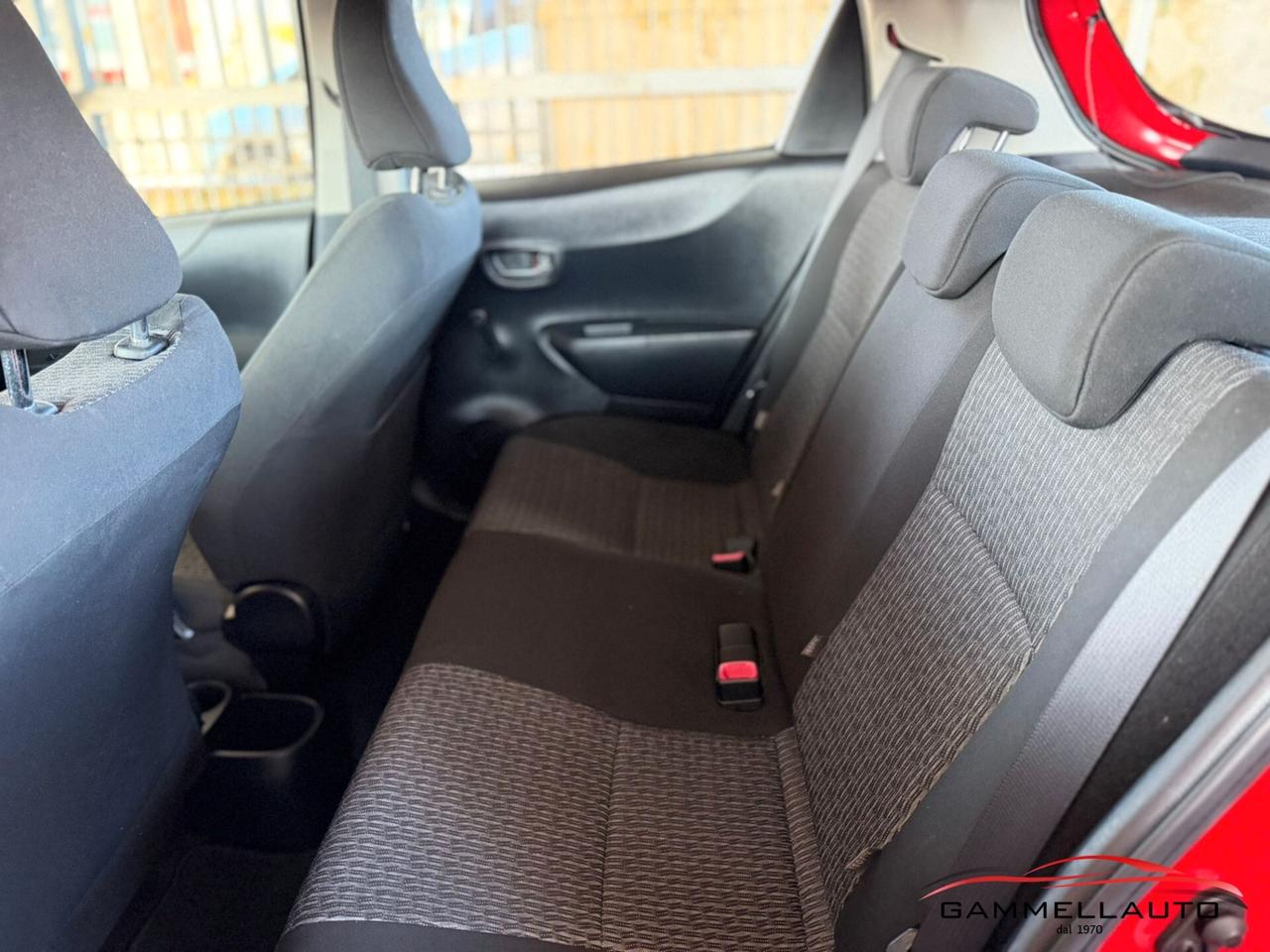 Toyota Yaris 1.0 Lounge 69cv