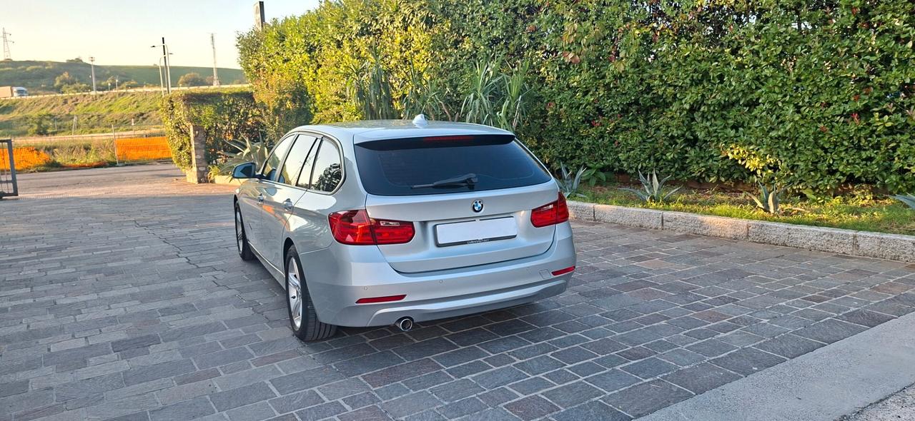 BMW 318D TOURING LUXURU CAMBIO AUTOMATICO