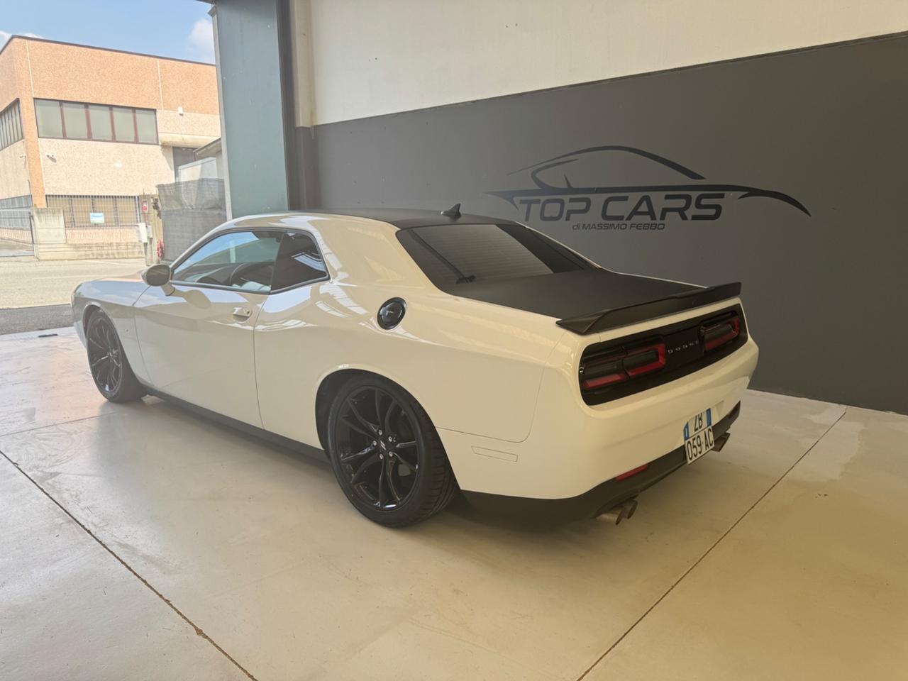Dodge Challenger 3.6 V6 Super Track Pack