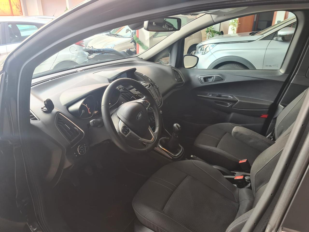 FORD B-MAX 1.4 GPL DEL NORD ITALIA 2015