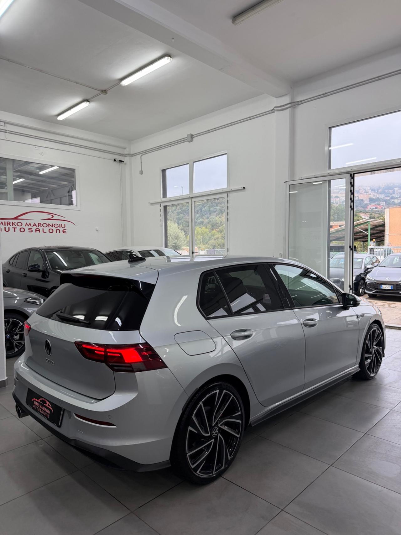 VW GOLF 8 2.0 200 Cv DSG GTD FINANZIABILE