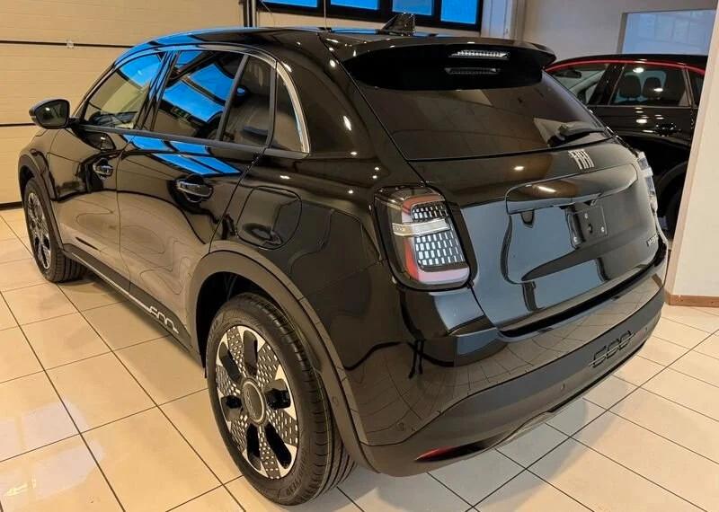 Fiat 600 Hybrid 100 CV DCT MHEV La Prima