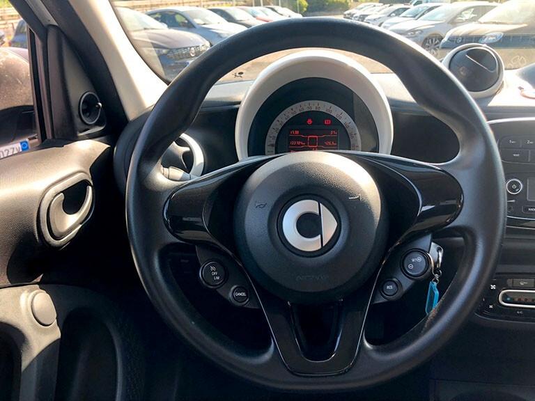Smart ForFour 70 1.0 Youngster