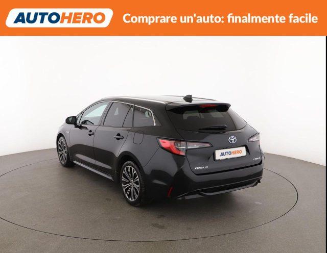 TOYOTA Corolla 2.0 Hybrid MoreBusiness