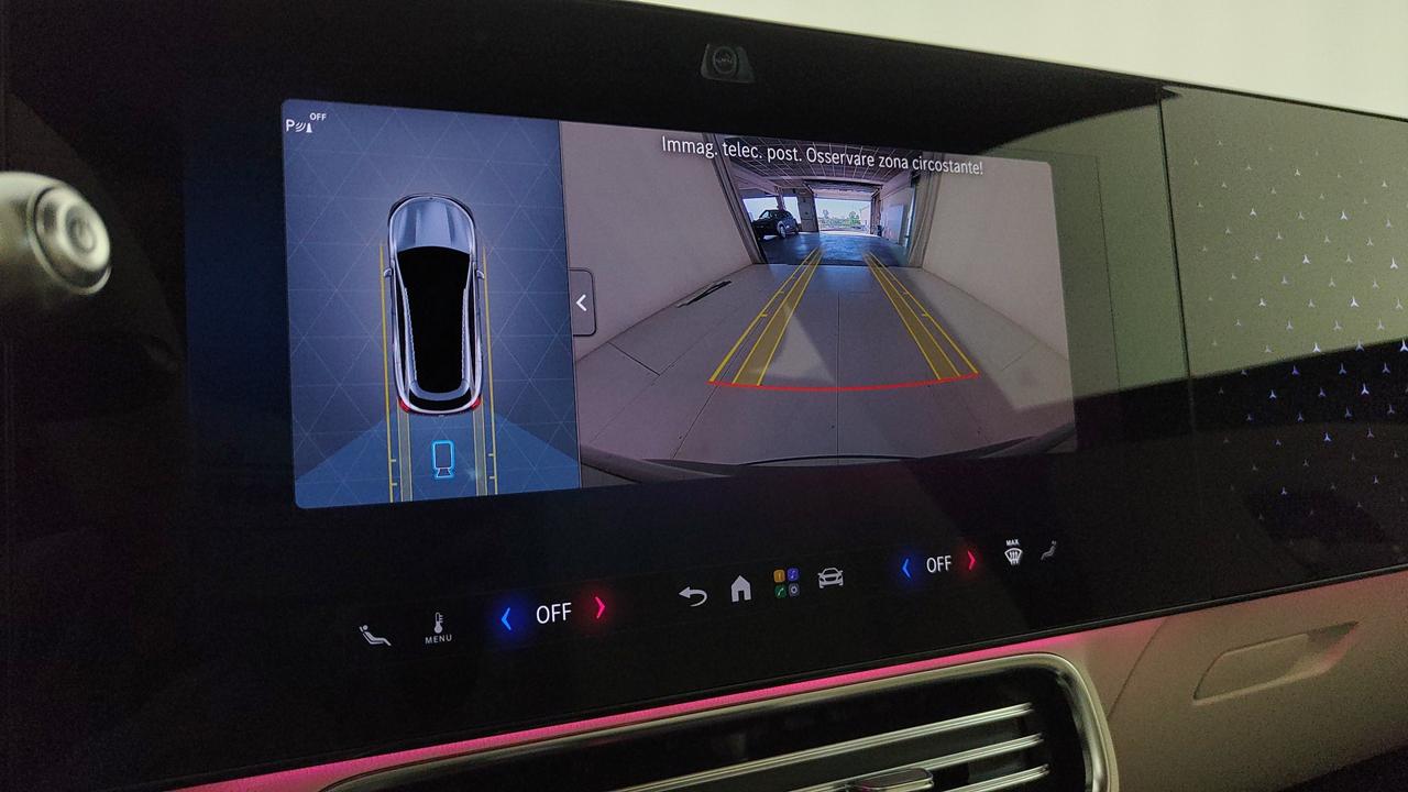 Mercedes-Benz CLA 250+ con tecnologia EQ