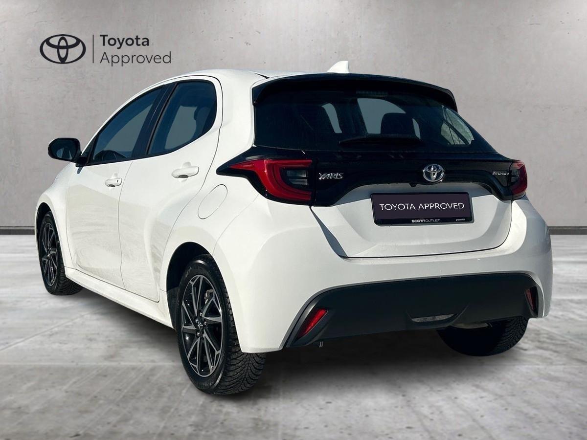 TOYOTA Yaris 4ª serie - Yaris 1.5 Hybrid 5 porte Trend