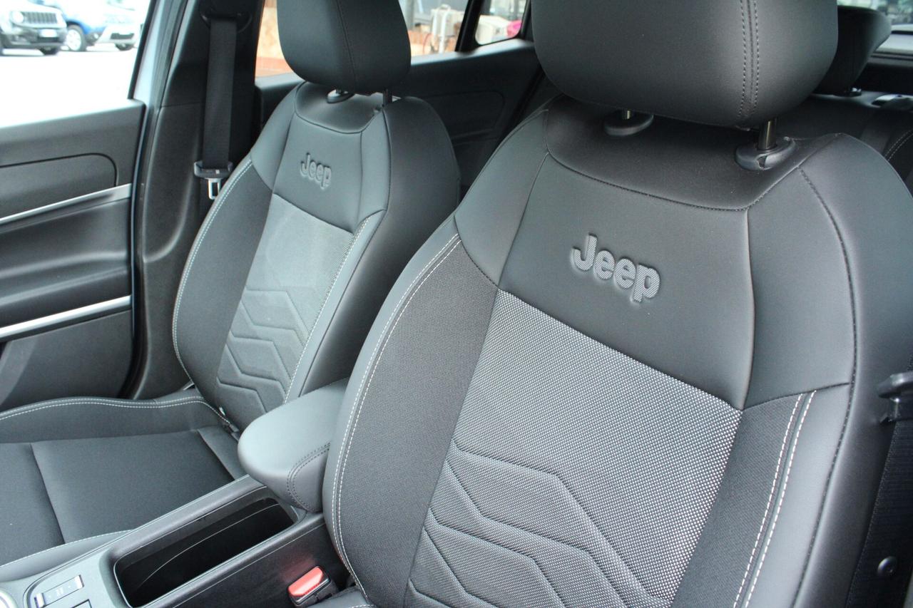 Jeep Avenger 1.2 Turbo 100 CV MHEV Summit