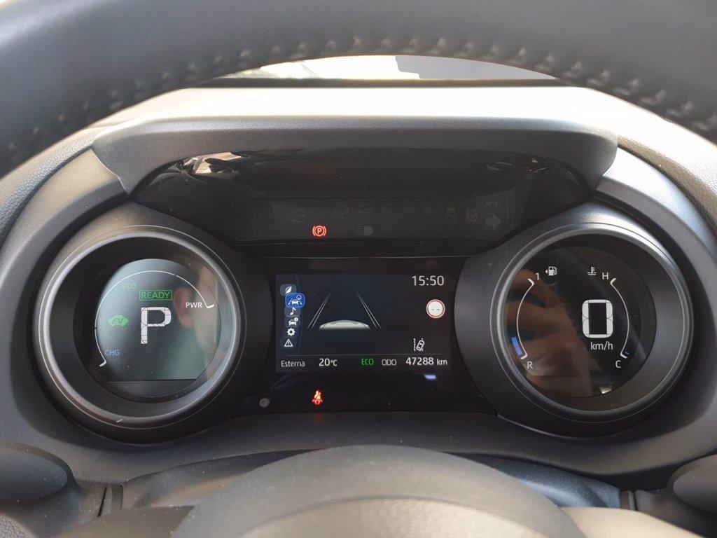 TOYOTA Yaris cross 1.5h active fwd 116cv e-cvt del 2023