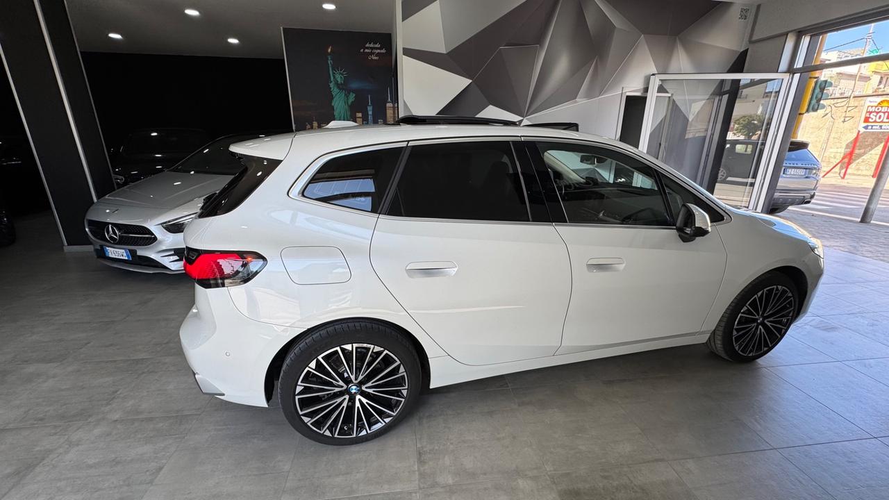 Bmw serie 2 Active Tourer 218d Luxury TETTO APRIBILE
