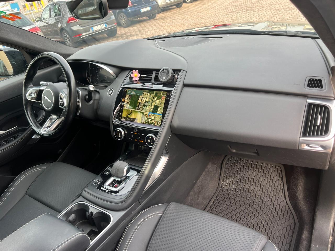 Jaguar E-Pace 2.0D I4 163 CV AWD Auto R-Dynamic SE