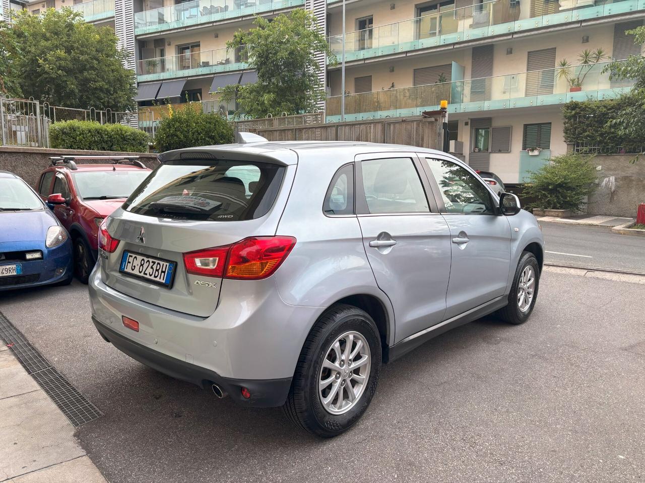 Mitsubishi ASX 1.6 DI-D 114 CV 4WD Intense EURO 6B