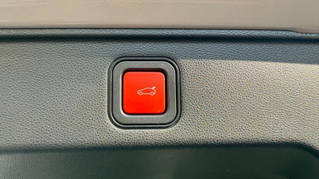 FIAT 600 HYBRID 1.2 110CV DCT MHEV LA PRIMA*24M.G*CAM360°*