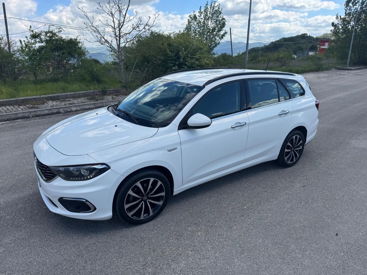 Fiat Tipo 1.6 Mjt S&S SW Lounge