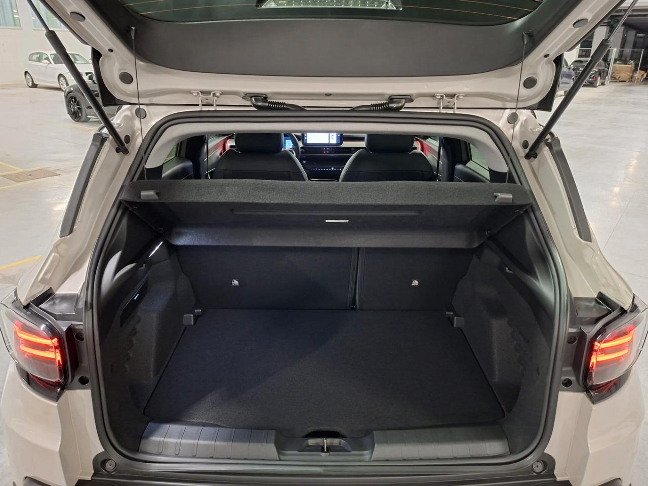 Jeep Avenger 1.2 Turbo mhev e-Hybrid Summit eDCT6 Km.0