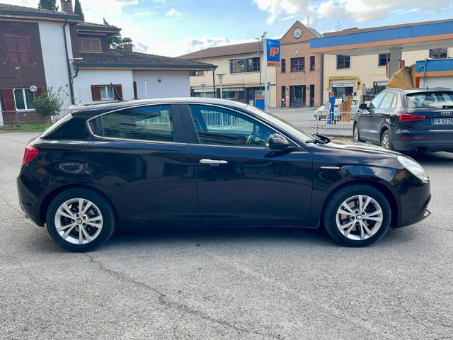 ALFA ROMEO Giulietta 2.0 JTDm-2 140 CV Distinctive